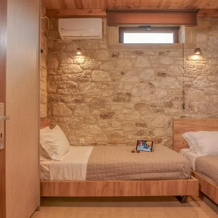 Lithina Charm With Private Pool And Sea View * Kamisianá